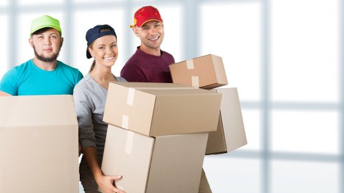 Man with van removal service in St Johns Wood for local home moves
